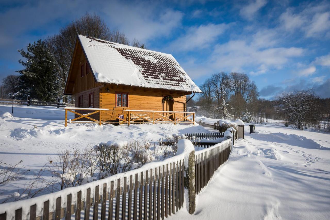 Roubenka Haj Villa Jindrichovice Exteriör bild