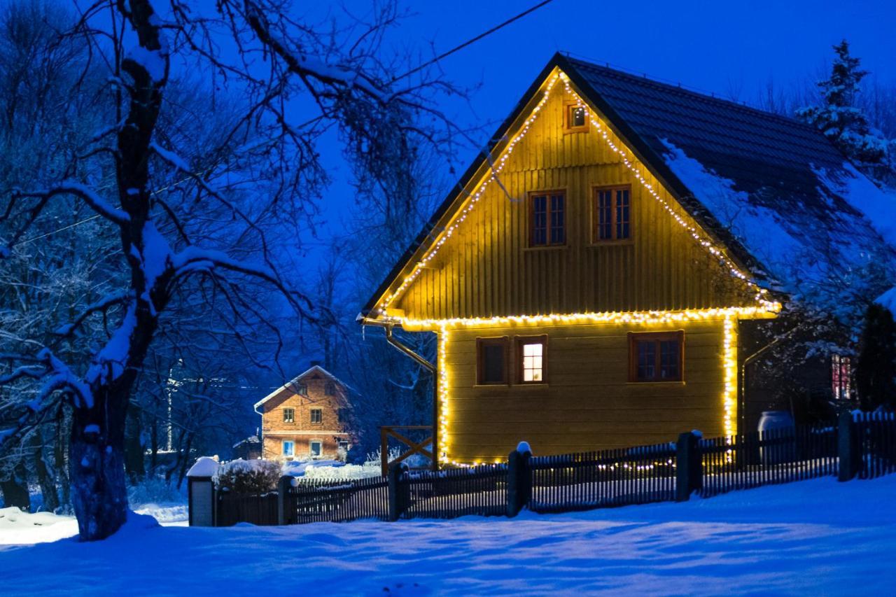 Roubenka Haj Villa Jindrichovice Exteriör bild