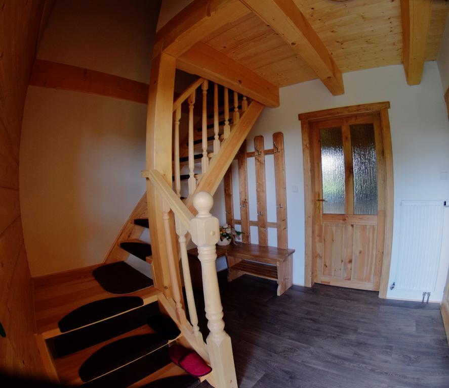 Roubenka Haj Villa Jindrichovice Exteriör bild